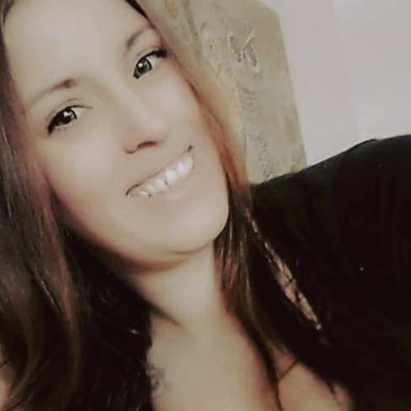 Meet your Posher, Taylor - Picture 1 of 1